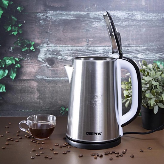 Geepas Electric Kettle 2.5L 1600W - Cordless Tea Kettle, Auto Shut-Off